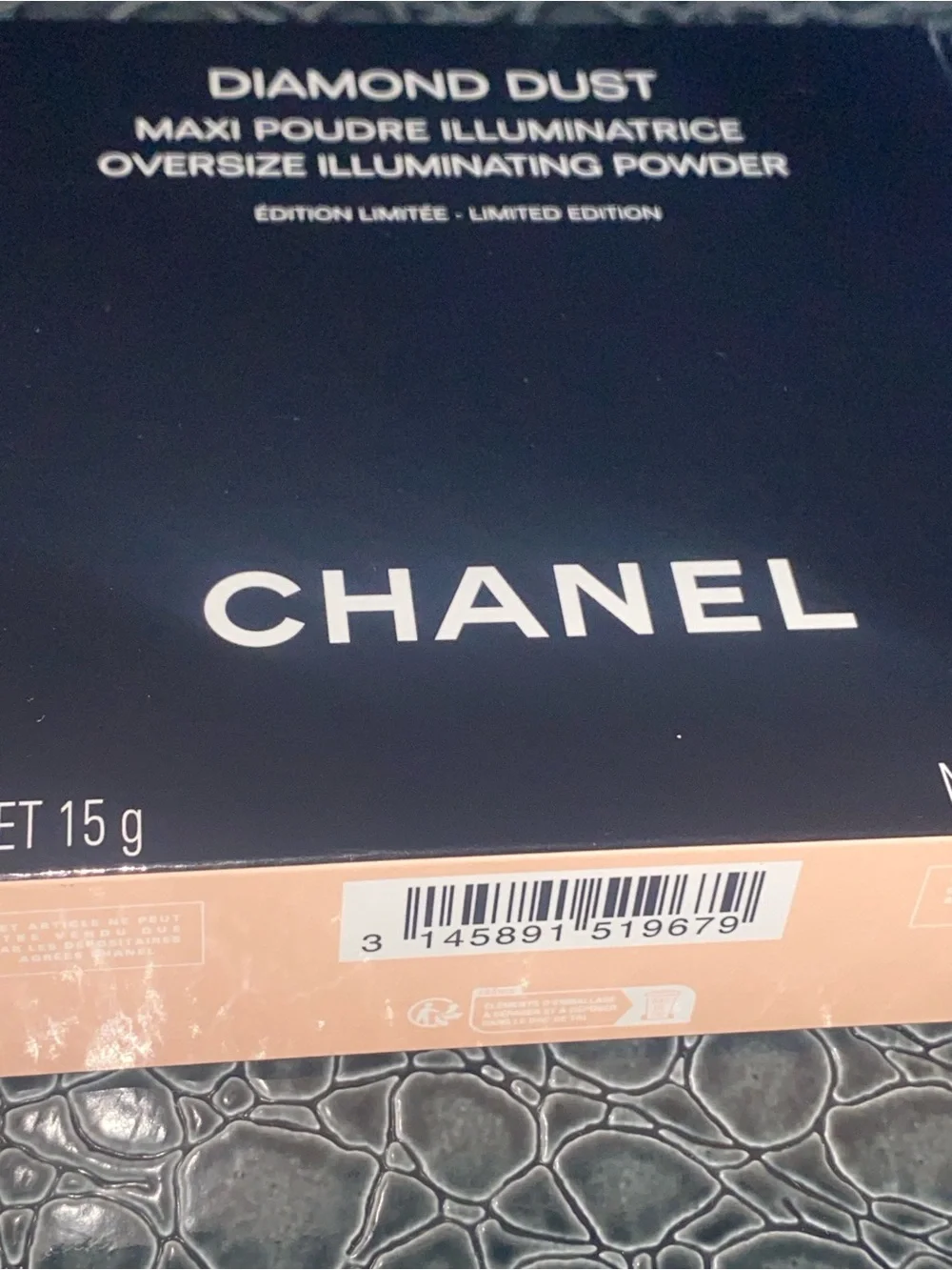 CHANEL limited edition oversize illuminating powder — new in box